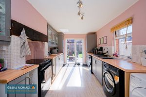 Kitchen- click for photo gallery